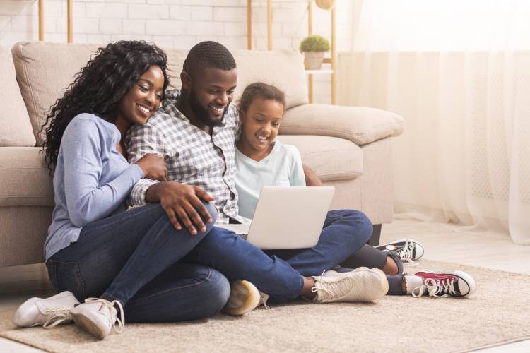 A family plans their Cambria CA vacation