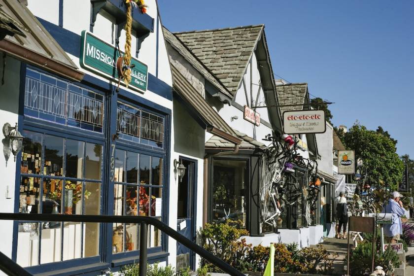 downtown Cambria, CA shops